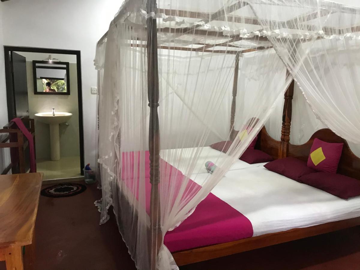 Mallika Guest House Tangalle Kültér fotó